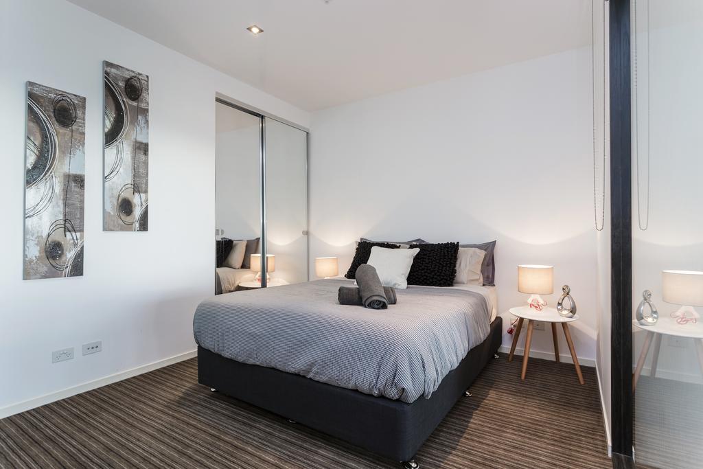 Complete Host Fitzroy St Apartments Melbourne Phòng bức ảnh