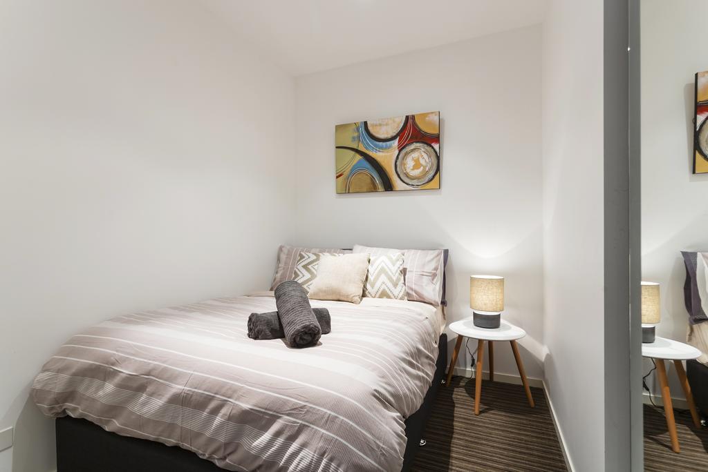 Complete Host Fitzroy St Apartments Melbourne Phòng bức ảnh